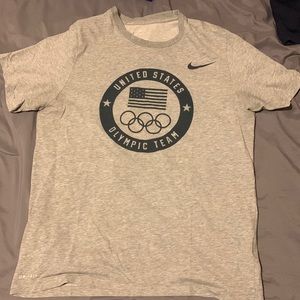 Nike tee
